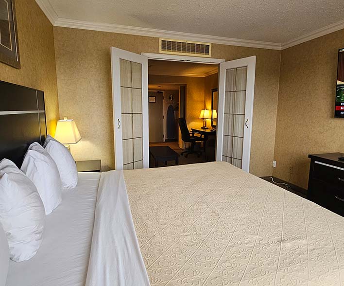 King Suites